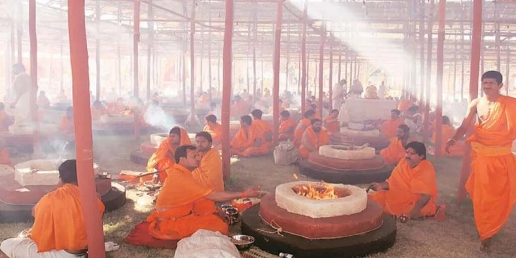 resize-16000713052066299848resize1598075583274117125213850cover-1024x512